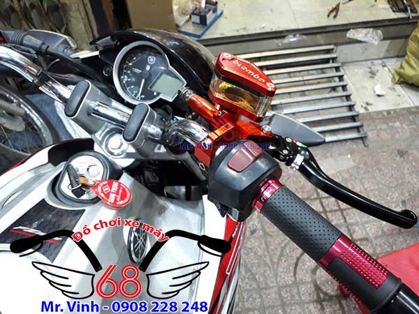 Hình ảnh: cùm tay thắng Brembo màu đỏ ráp cho nhiều loại xe Hình ảnh: cùm tay thắng Brembo màu đỏ ráp cho nhiều loại xe
