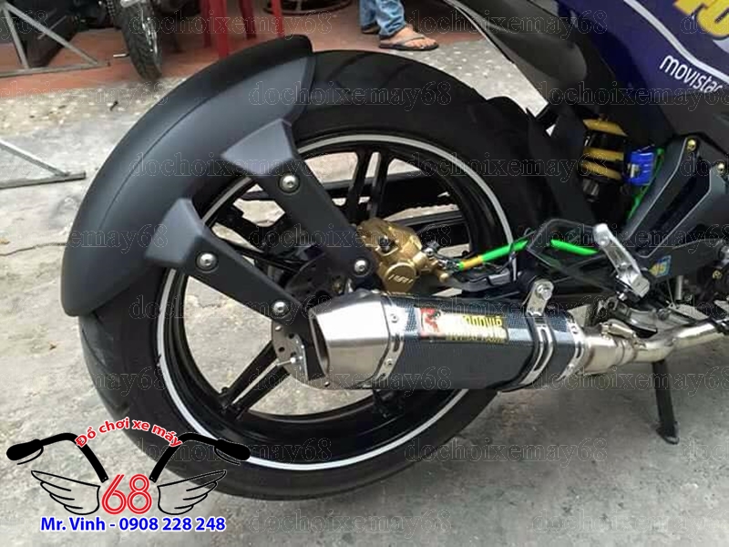 Hình ảnh: Dè chắn bùn sau bốn chân độ cho EXciter giá rẻ tại shop 68 TPHCM Q1 Hình ảnh: Dè chắn bùn sau bốn chân độ cho EXciter giá rẻ tại shop 68 TPHCM Q1