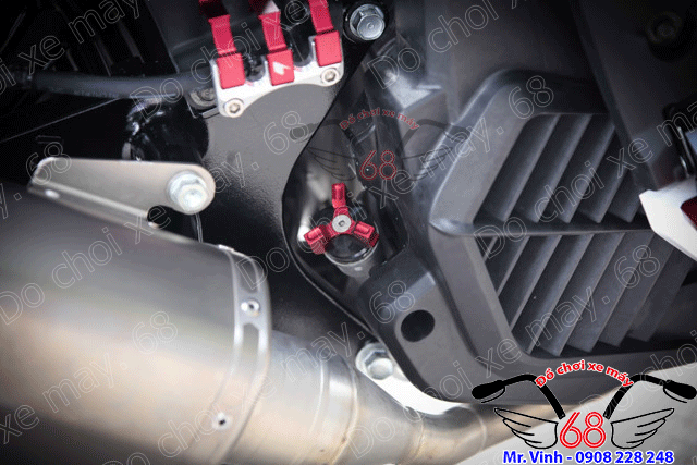 Hình ảnh: Pát che dây dầu sau và nắp nhớt máy CNC tông màu đỏ giá rẻ chỉ có tại shop 68 TPHCM Hình ảnh: Pát che dây dầu sau và nắp nhớt máy CNC tông màu đỏ giá rẻ chỉ có tại shop 68 TPHCM