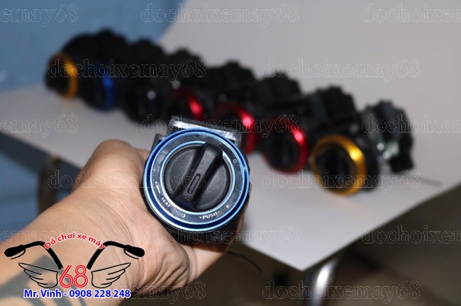 Hình ảnh: Smartkey Honda nắp tròn độ cho xe Exciter và Sh ý màu xanh dương giá rẻ tại shop 68 TPHCM Q1 Hình ảnh: Smartkey Honda nắp tròn độ cho xe Exciter và Sh ý màu xanh dương giá rẻ tại shop 68 TPHCM Q1