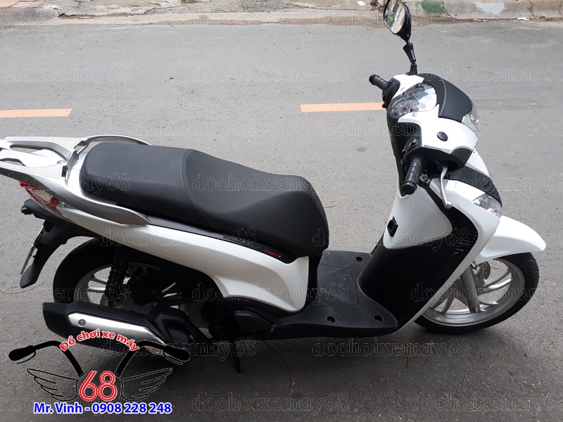Hình ảnh: Lên dàn áo cho Sh Việt thành SH ý giá rẻ tại shop 68 TPHCM Q1 Hình ảnh: Lên dàn áo cho Sh Việt thành SH ý giá rẻ tại shop 68 TPHCM Q1